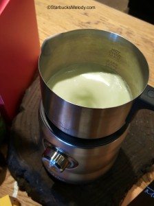 2 - 1 - 20151122_103610 making the chai matcha latte in the breville