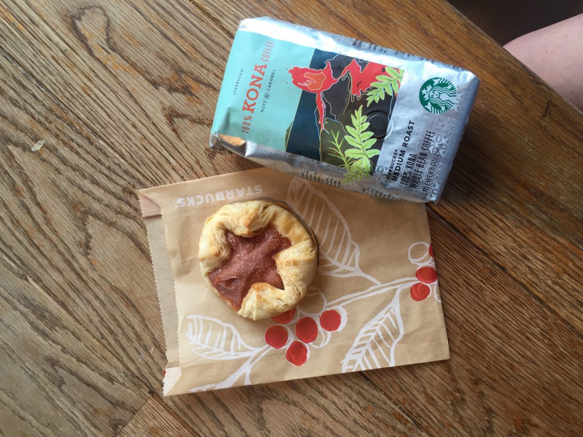 http://starbucksmelody.com/wp-content/uploads/2016/01/IMG_1385-100-percent-Kona-coffee-and-pastry.jpg