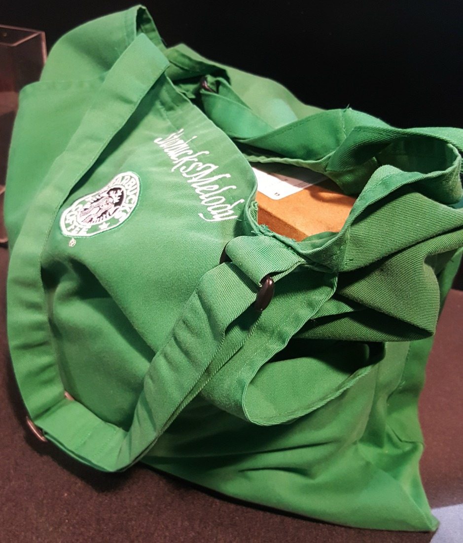 Starbucks upcycling: The Green Apron Tote Bag.
