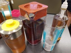 20170705_122552 tea infusions pitcher of tea cane sugar ice